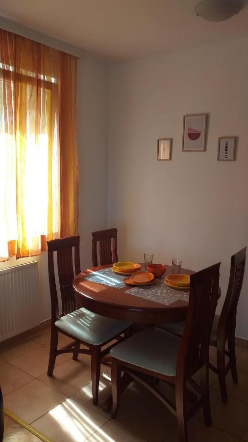 Apartman Anja Novi Sad Exterior foto