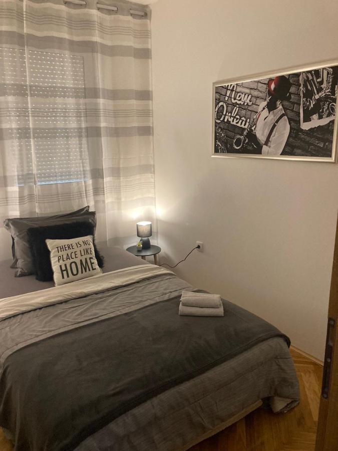 Apartman Anja Novi Sad Exterior foto