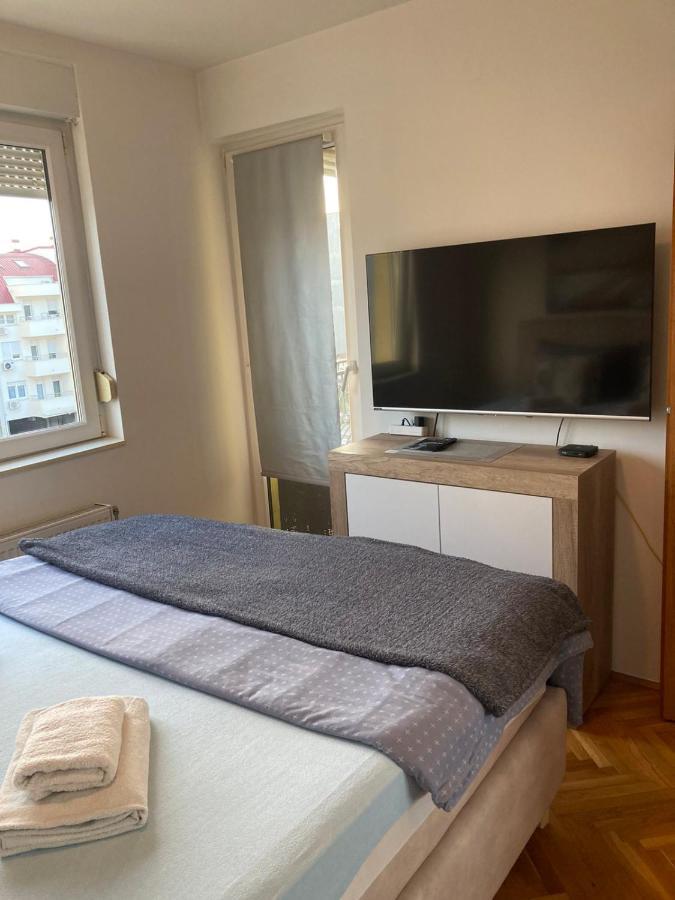 Apartman Anja Novi Sad Exterior foto